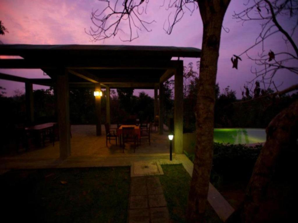 Mangrove Escapes Resort Bentota Luaran gambar